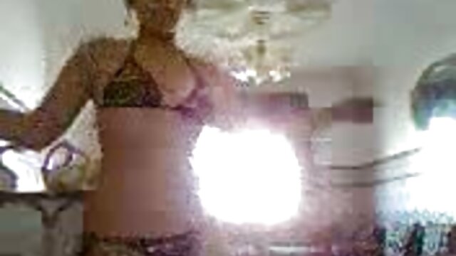 रसीले स्तन फुल सेक्सी फिल्म वीडियो में के साथ भाई की बेटी ने आदमी को पोर्न के साथ एक डिस्क लाया और डिक पर चूसा